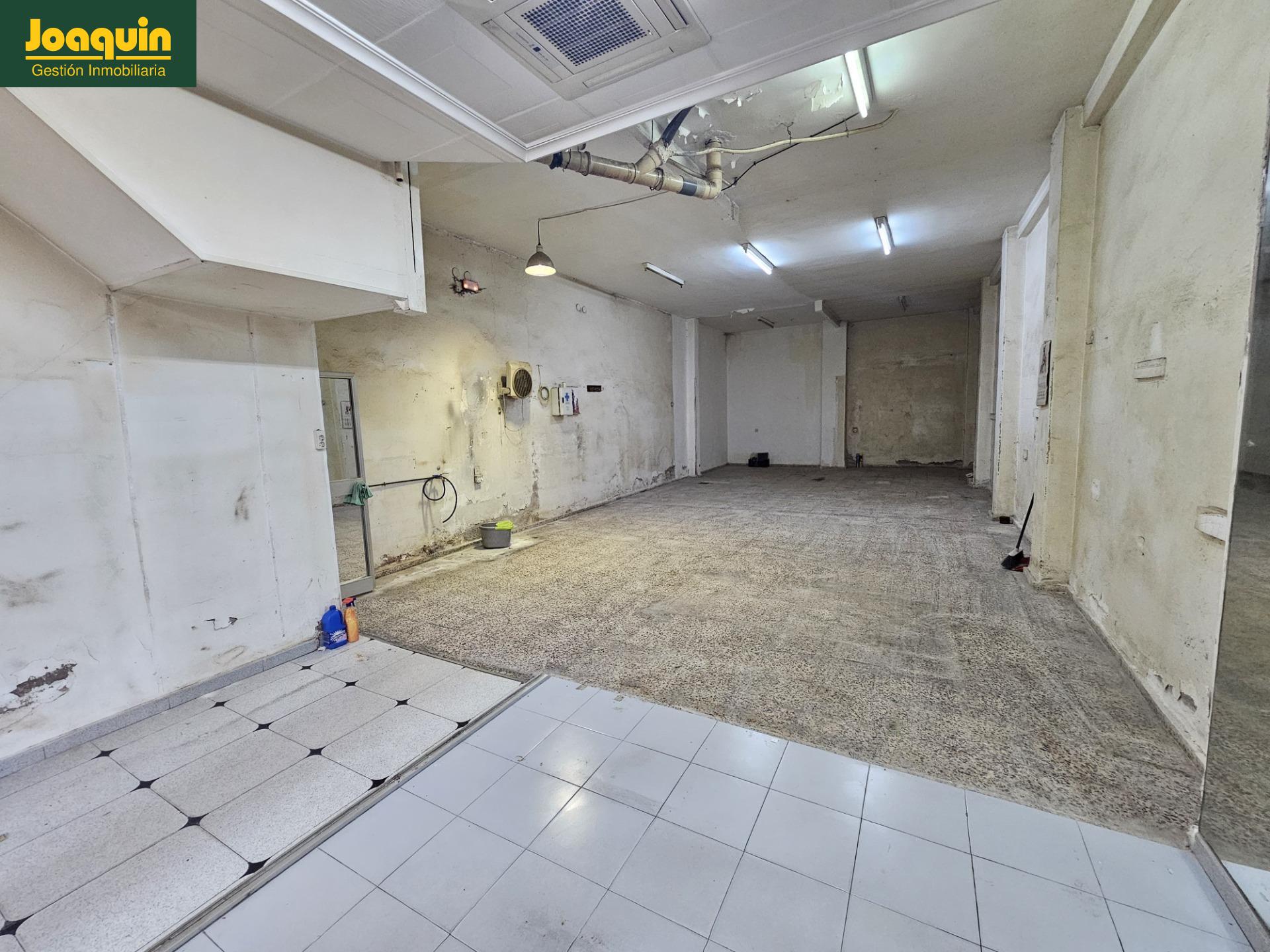 Vender o Alquilar Local comercial Av. barcelona - viñuela - rescatado Córdoba - Inmobiliaria Joaquín Vender o Alquilar Local comercial Av. barcelona - viñuela - rescatado Córdoba - Inmobiliaria Joaquín